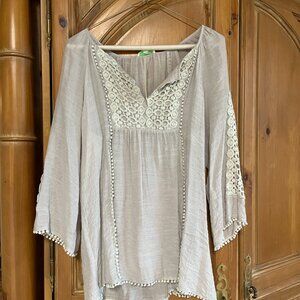 Jade NWT Lace Trim‎ Blouse Size Medium Retail  $88